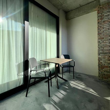 Concept14/16 Hotel Tbilisi Buitenkant foto